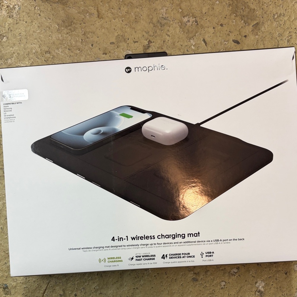 Mophie Black Wireless Charging Pad